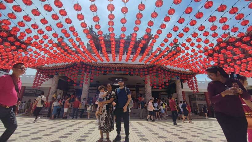 Kuala Lumpur: Batu Caves, Thean Hou Temple & National Mosque - Key points at a glance