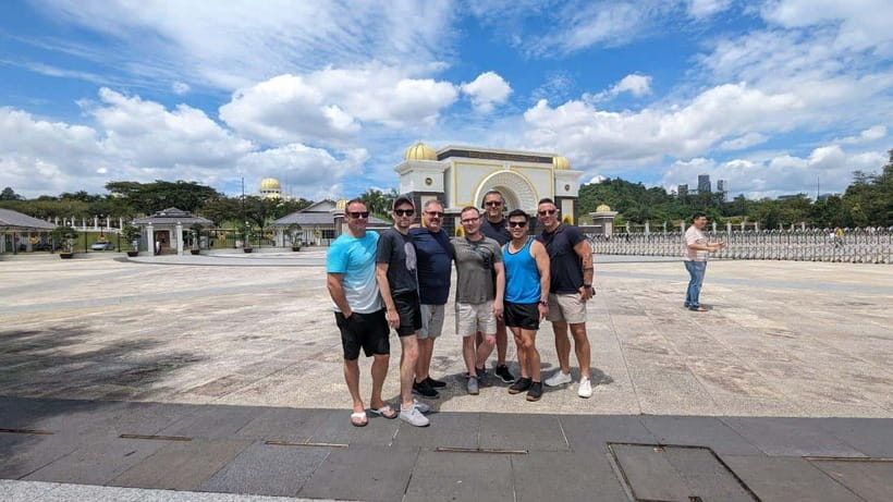 Kuala Lumpur: Batu Caves, Thean Hou Temple & National Mosque - A brief visit to the National Mosque