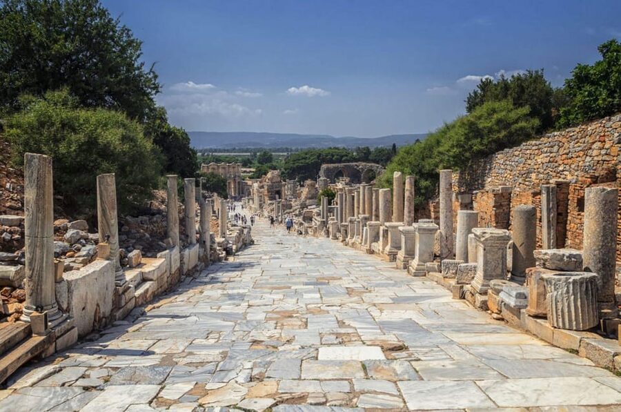 Kusadasi: Ephesus, House of Virgin Mary, and Temple Tour - The House of the Virgin Mary brings a different mood