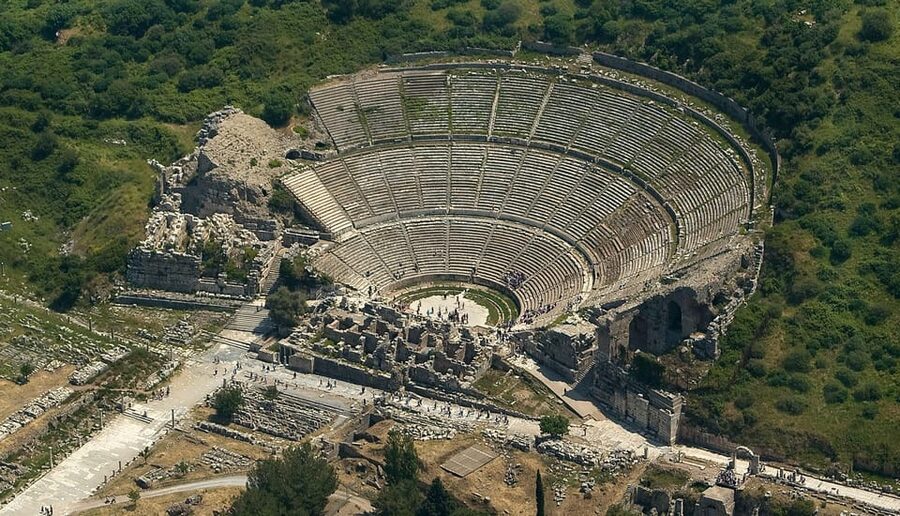 Kusadasi: Ephesus, House of Virgin Mary, and Temple Tour - Turkish lunch gives the day a welcome pause