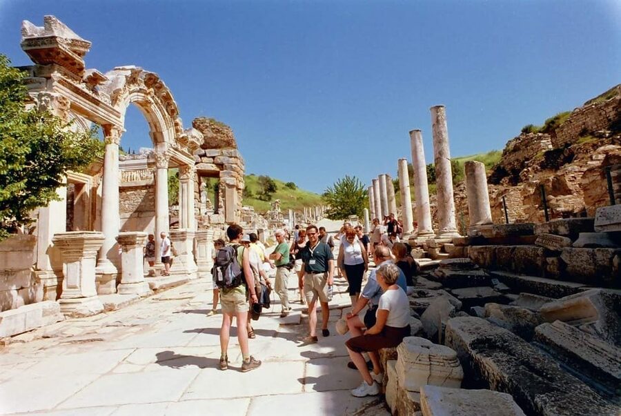 Kusadasi: Ephesus, House of Virgin Mary, and Temple Tour - Who will enjoy this tour most
