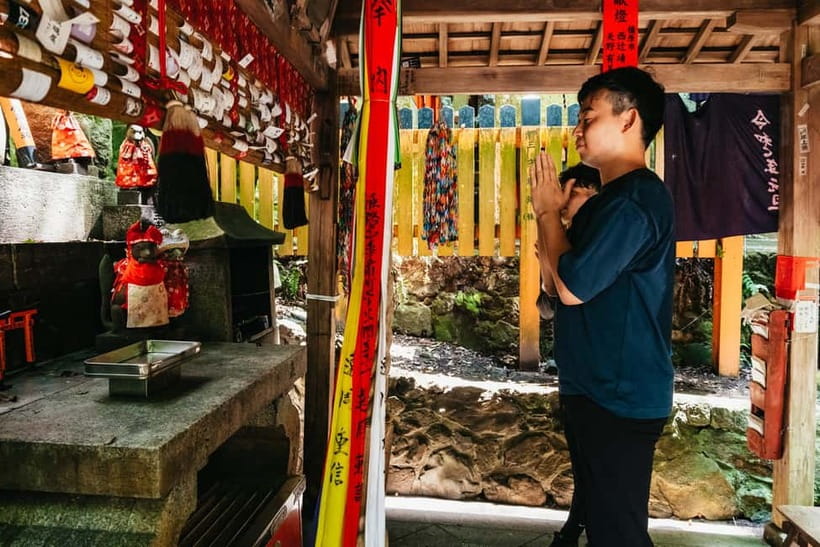 Kyoto: 3-Hour Fushimi Inari Shrine Hidden Hiking Tour - The summit, stairs, and physical effort