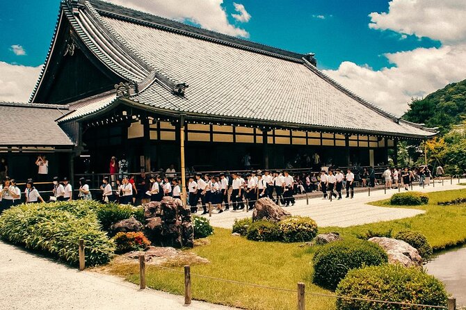 Kyoto: Arashiyama Bamboo Forest, Monkeys, Matcha & Temple Tour - The Bamboo Forest is beautiful, but timing matters