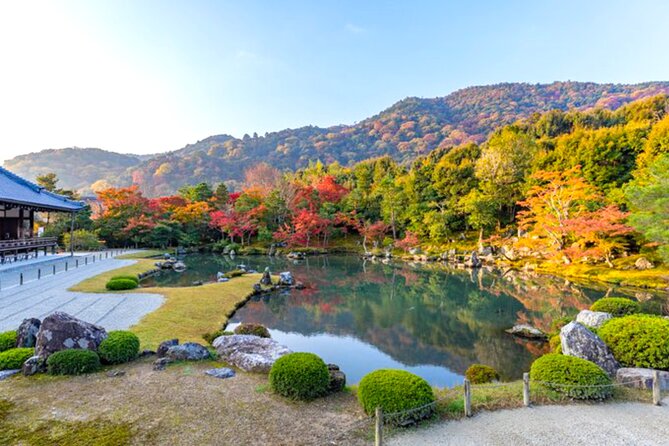 Kyoto: Arashiyama Bamboo, Temple, Matcha, Monkeys & secret spots - Arashiyama’s shopping street with local help
