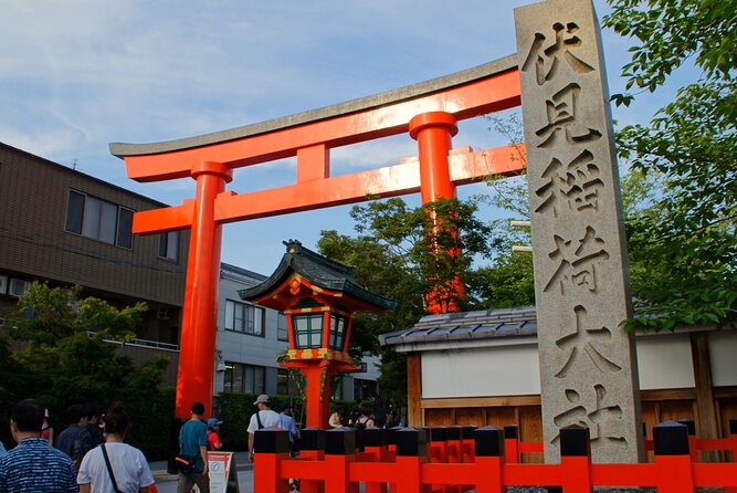 Kyoto: Fushimi Inari Shrine Walking Tour - Fox folklore, rituals, and details you might miss