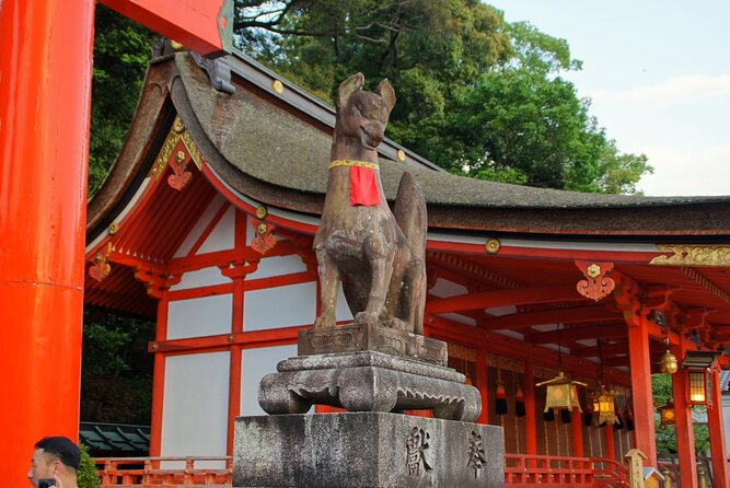 Kyoto: Fushimi Inari Shrine Walking Tour - Small-group value at $39.64