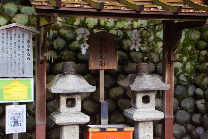 Kyoto: Fushimi Inari Shrine Walking Tour - The first torii gates and the spiritual heart of Fushimi Inari