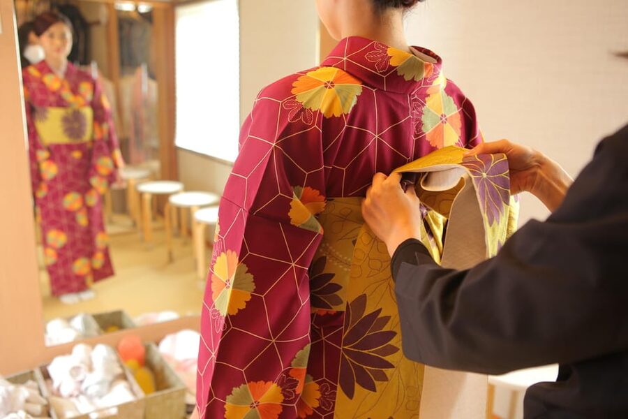 Kyoto : Kiyomizu-dera Temple : kimono and Indoor photo shoot - What the photo quality and service may be like