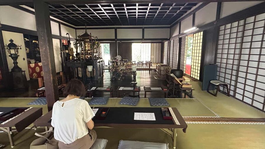Kyoto: Shakyo & Matcha in Historic Temple Garden - What the $35 price gets you