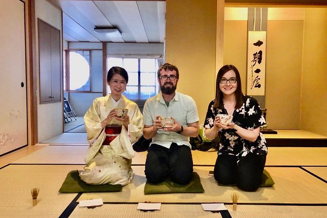 Kyoto Tea Ceremony & Kiyomizu-dera Temple Walking Tour - Kiyomizu-zaka and the old Kyoto streets