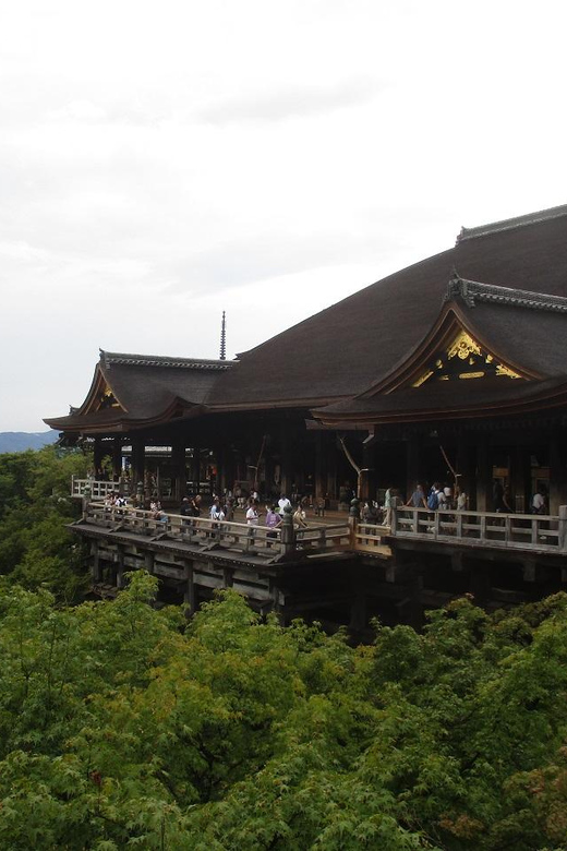 KYOTO: Tempio Kiyomizu Pagode Gion “Geisya” (Guida Italiana) - Sannenzaka and Ninenzaka: Kyoto on foot