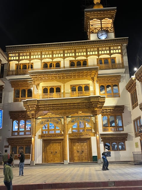 Leh: 3Hours short Trip - Spituk Monastery, Leh Palace & More - Spituk Monastery, masks, icons, and Indus Valley views