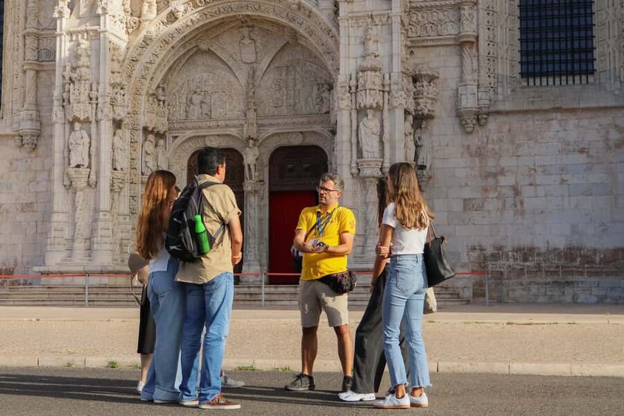 Lisbon: Belém Private Walking Tour & Jerónimos Monastery - Meeting at the monastery entrance