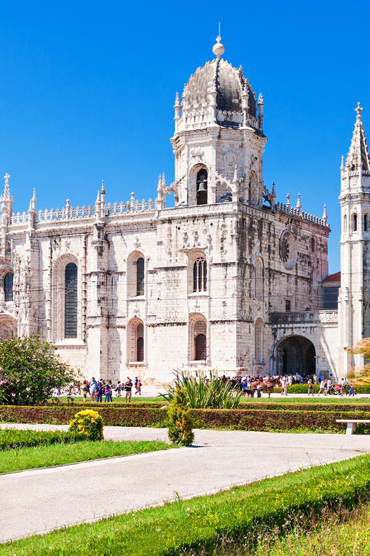 Lisbon: Belem Tour with Pastéis at Jerónimos Monastery - Padrão dos Descobrimentos: Portugal’s explorer monument