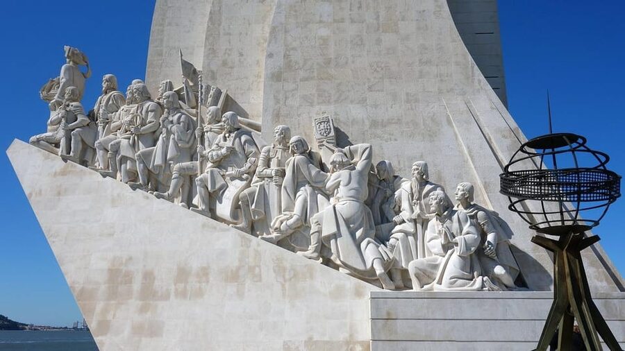 Lisbon: Belem Walking Tour with Jeronimos Monastery Entry - Why Jerónimos Monastery is worth a guided visit