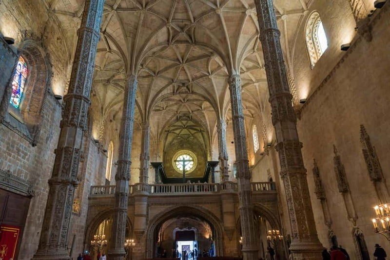 Lisbon: Skip-the-line Jerónimos Monastery Tour with Tickets - What a private guide adds