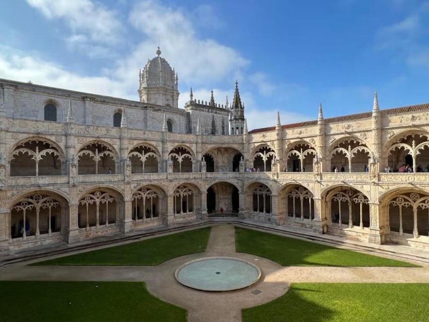 Lisbon: Tour of Belem and Jerónimos Monastery - Belém Pastries Along the Walking Route