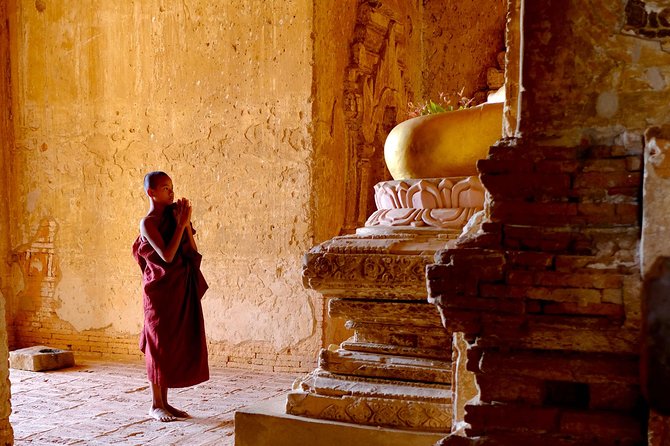 Lost Temples of Bagan Private Tour - 6:00 am sunrise among Bagan’s temples