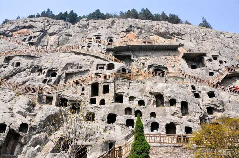 Louyang Day Tour from Xian: Longmen Grottoes, Shaolin Temple - Should You Book It?