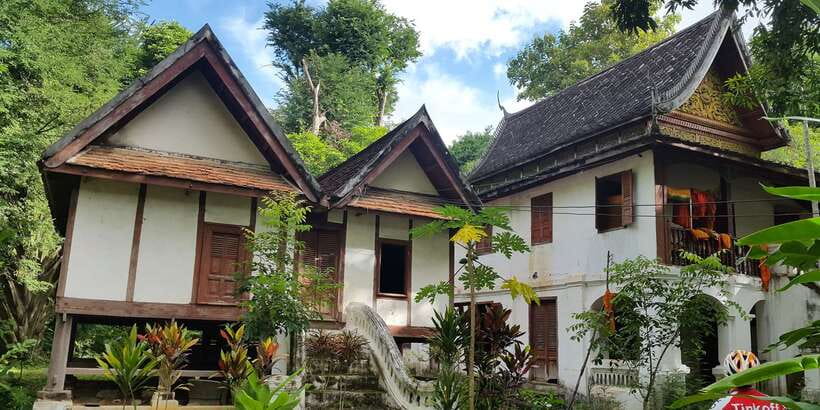 Luang Prabang: Pottery Workshop & Wat Chomphet cycling Tour - Riding back and returning to Luang Prabang