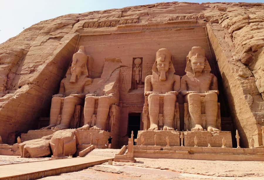 Luxor: Abu Simbel Temple Private Guided Day Trip with Lunch - Key points to know before booking