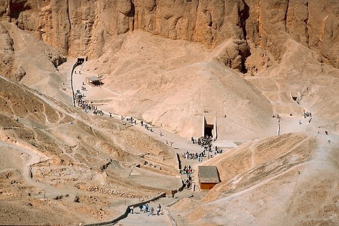 Luxor Day Tour: Valley of Kings & Queens & Hatchepsut Temples - Comfort, walking, and the practical pace