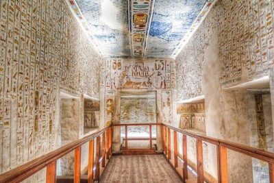 Luxor East and West Bank: Valley of the kings, Habu Temple,Karnak&Luxor Temples