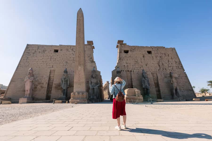 Luxor: Half-Day Tour to Karnak & Luxor Temples - Luxor Temple offers a different kind of visit