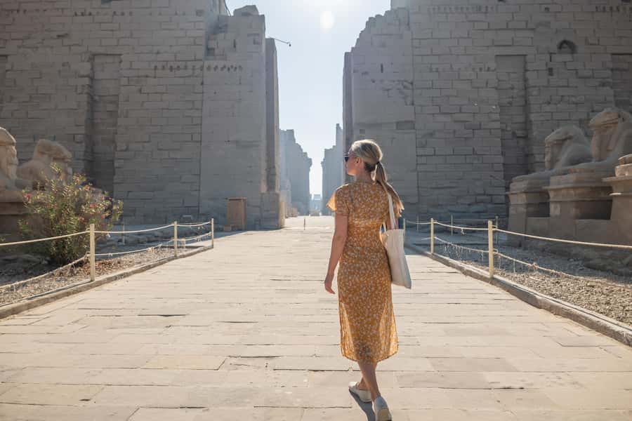 Luxor: Karnak Temple and Luxor Temple Tour with Lunch - What the Guide Adds to Two Famous Sites