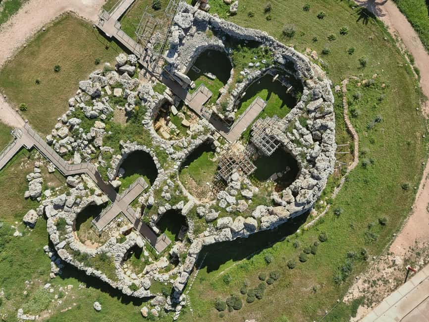 Malta: Gozo Combo – Temples, Castles & Island Heritage - Inside the Gran Castello Historic House