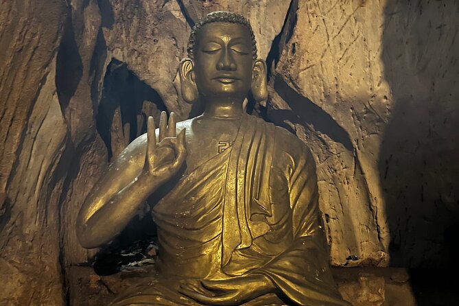 Marble mountain and Linh Ung temple from Da Nang/ Hoi An (4 hour) - Who should choose this outing?
