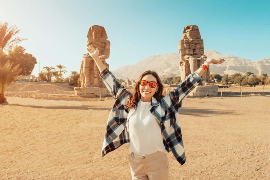 Marsa Alam: Valley of the Kings & Karnak Temples Luxor Tour - Valley of the Kings: three tombs below the Theban hills