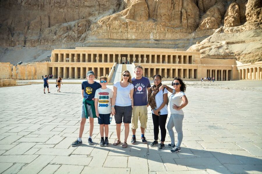 Marsa Alam: Valley of the Kings & Karnak Temples Luxor Tour - Crossing the Eastern Desert from Marsa Alam