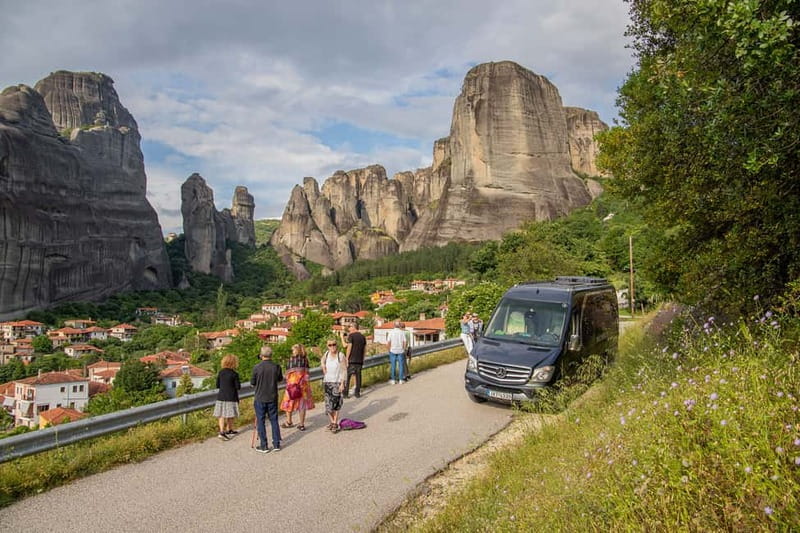 Meteora: Sunset Small Size Tour with Monastery & Caves visit - Key points before you book