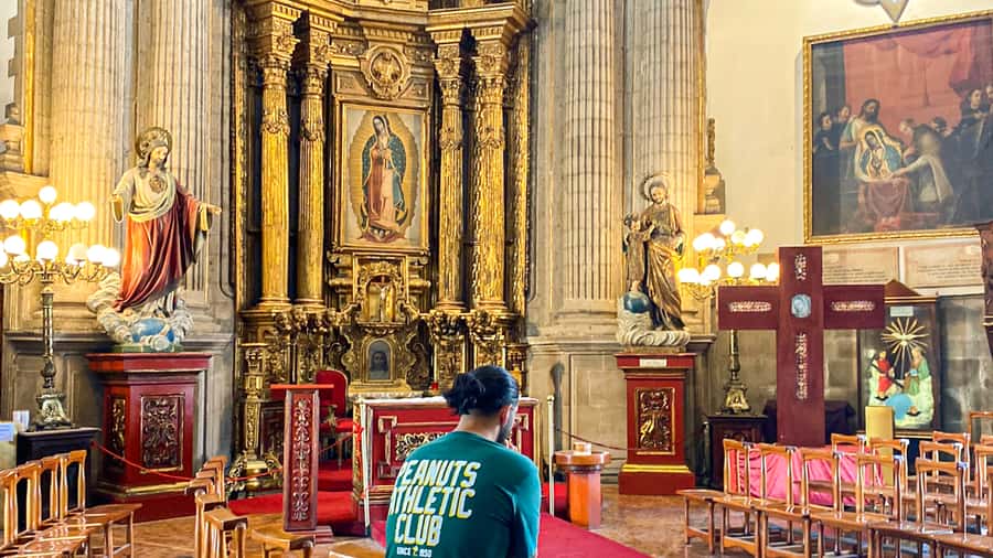 Mexico City: Teotihuacan, Tlatelolco & Guadalupe Shrine Tour - The agave tasting adds a lighter break