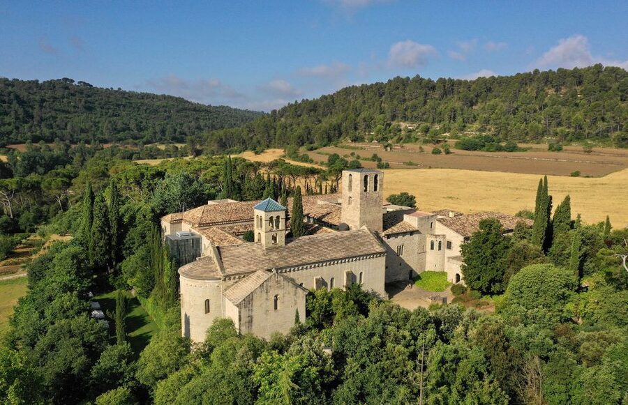 Món Sant Benet Monastery Tickets - The restaurant choice changes the value of the outing