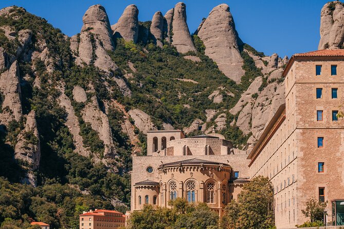 Montserrat Monastery Visit and Local Brunch from Barcelona - Why Montserrat makes a smart day trip from Barcelona