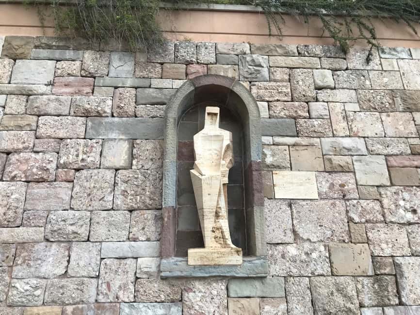 Montserrat: PRIVATE TOUR - Monastery, Cable Car & Soft Hike - Key points to know before you book