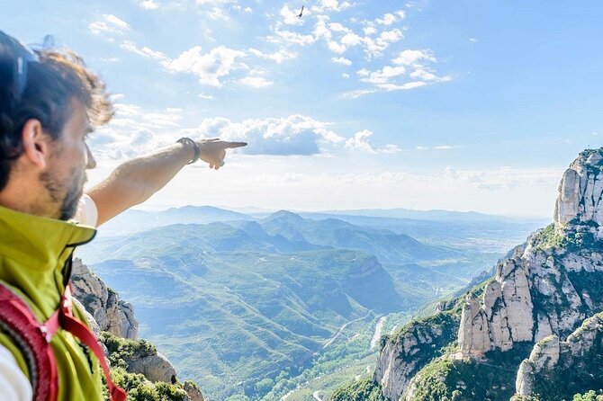 Montserrat Small Group: Monastery, Black Madonna & Natural Park - Four hours around the market and cafés
