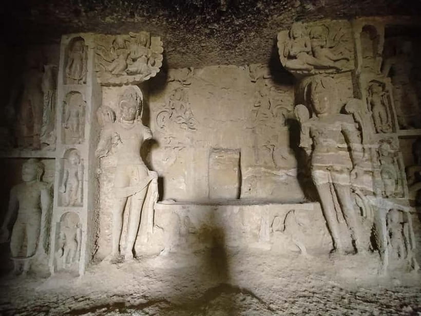 Mumbai: Buddhist Kanheri Caves with Golden Pagoda Temple - The biggest practical issue: selecting the right option