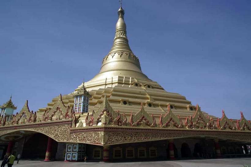 Mumbai Kanheri Caves & Vipassana Pagoda Tour - Getting from the park gate to Kanheri