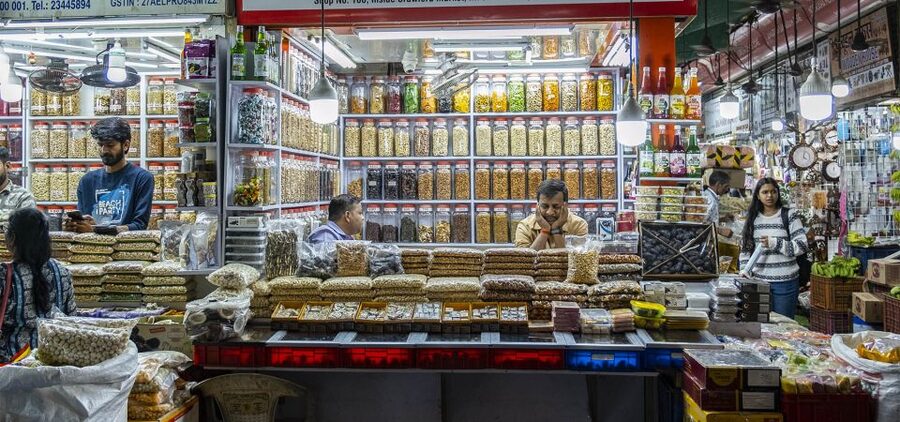 Mumbai: Local Markets & Temples Tour - Why this short market walk works