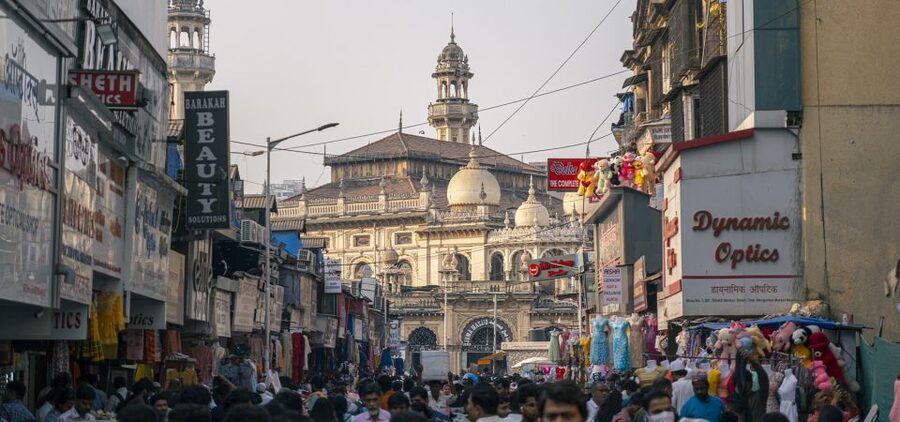 Mumbai: Local Markets & Temples Tour - Zaveri Bazaar and Mumbai’s jewelry lanes