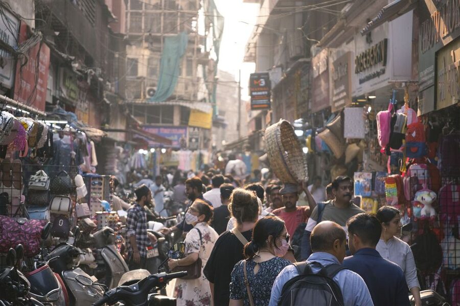 Mumbai: Local Markets & Temples Tour - Bombay Panjrapole and the cow shelter