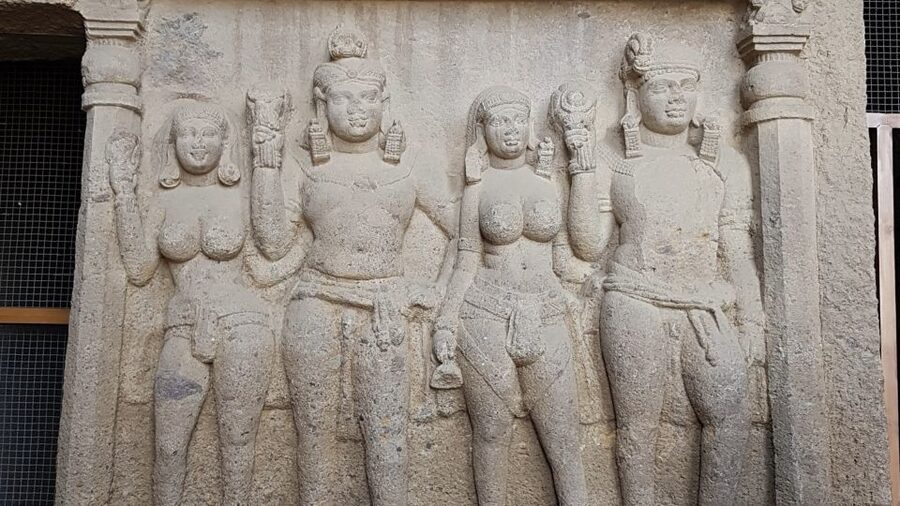 Mumbai: Private tour for Kanheri Caves and Golden Pagoda - Key points to know before booking
