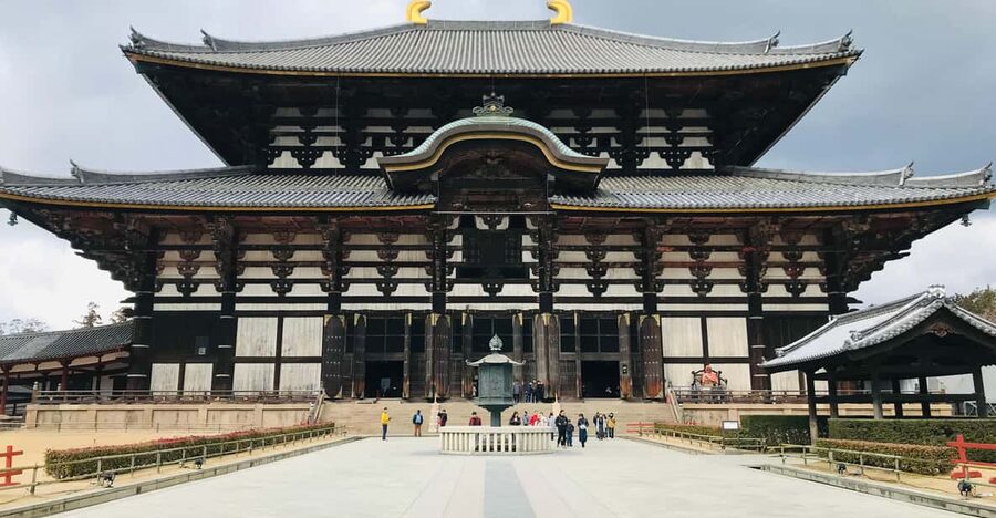Nara: Essential Private Tour with Deer Park and Temples - Key points at a glance