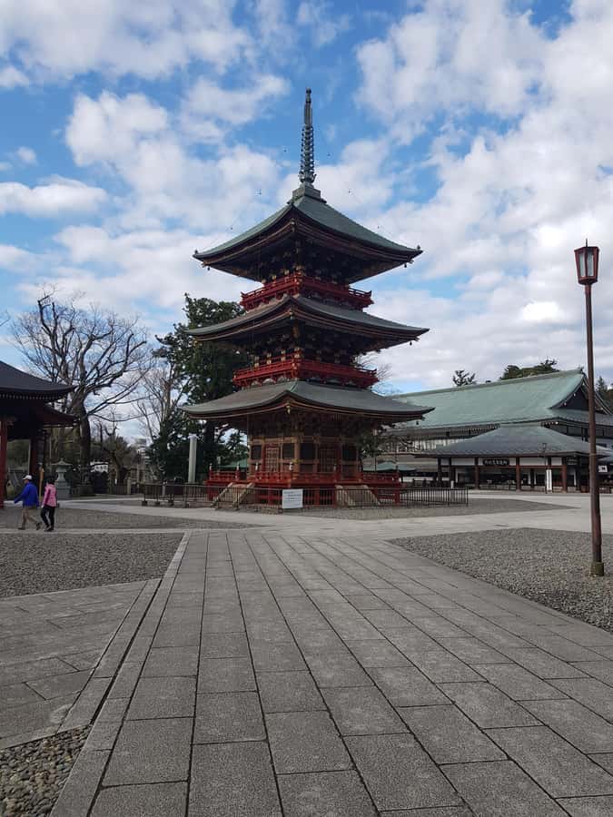 NARITA: Walking Tour, Omotesando street, Narita-san Temple - Meeting the guide at JR Narita Station