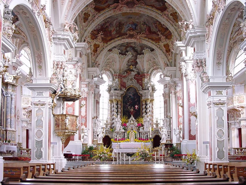 Neustift Monastery: Admission with audio guide - The old library hall is the other major stop