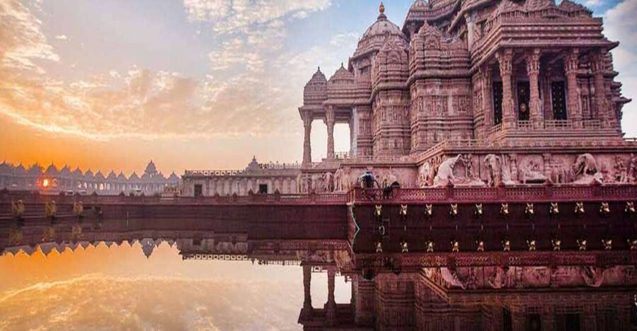 New Delhi: Akshardham Temple Tour with Water and Light Show - Why the water and light show is worth planning around