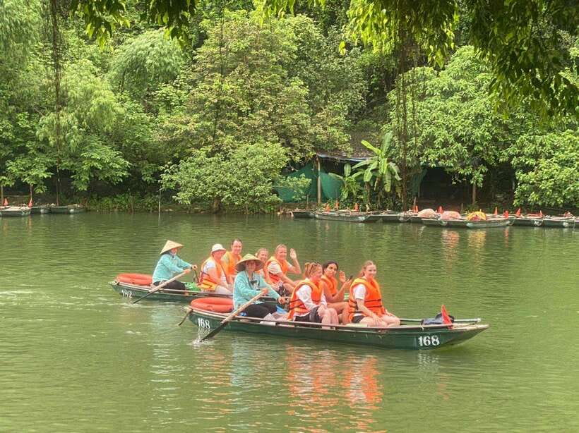 Ninh Binh : Mua Cave, Bai Dinh Pagoda, and Trang An Day Tour - Three very different sides of Ninh Binh in one day
